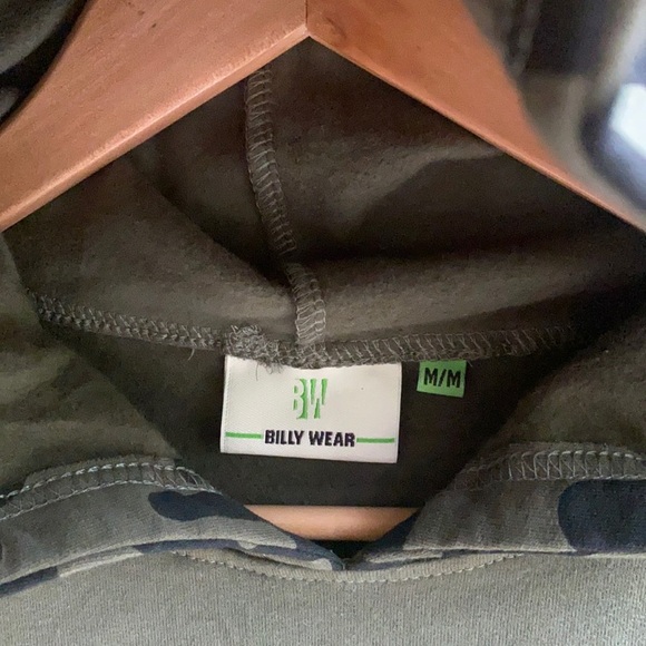 NWT Camo Youth Hoody Size M(12) - Picture 3 of 7